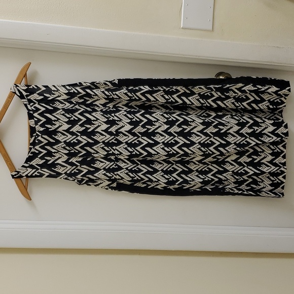 Layla Sleeveless Lined Dress size M - Picture 7 of 8